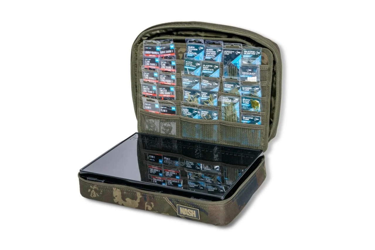 Bolso Subterfuge Work Box XL de Nash. Gran capacidad, bandeja magnética y base impermeable. Ideal para terminal tackle. En laveronicapescaycaza.
