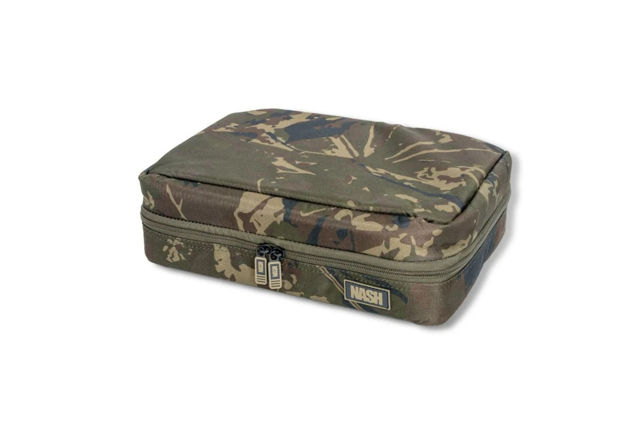 Bolso Subterfuge Work Box XL de Nash. Gran capacidad, bandeja magnética y base impermeable. Ideal para terminal tackle. En laveronicapescaycaza.
