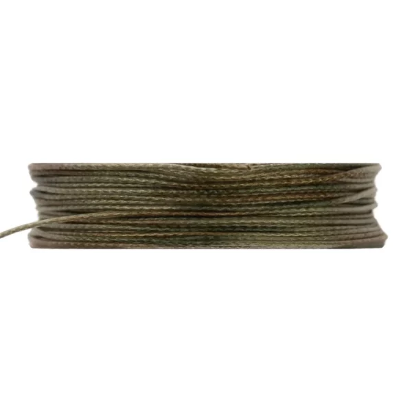 ¡Optimiza tu pesca con el Trenzado Bajos Fox Camotex Blando Camo 25LB!