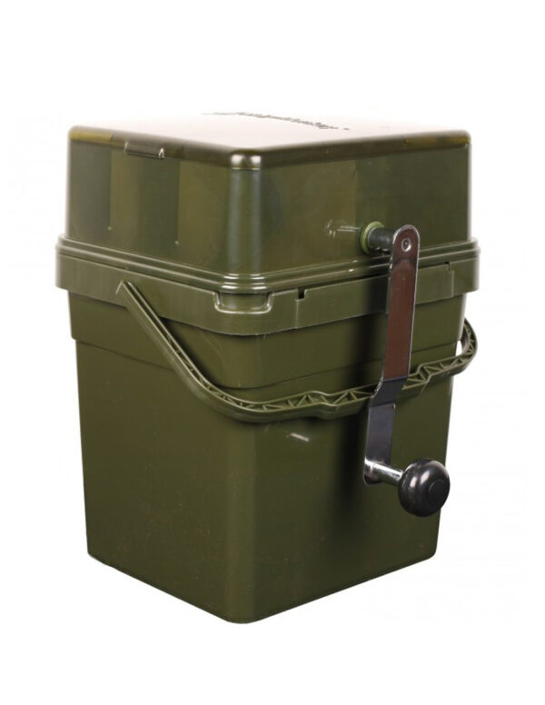 Cubo Picador Boilie Crusher RidgeMonkey con cuchillas de acero inoxidable, tapa de seguridad transparente y bolsa de transporte resistente, perfecto para moler boilies rápidamente.