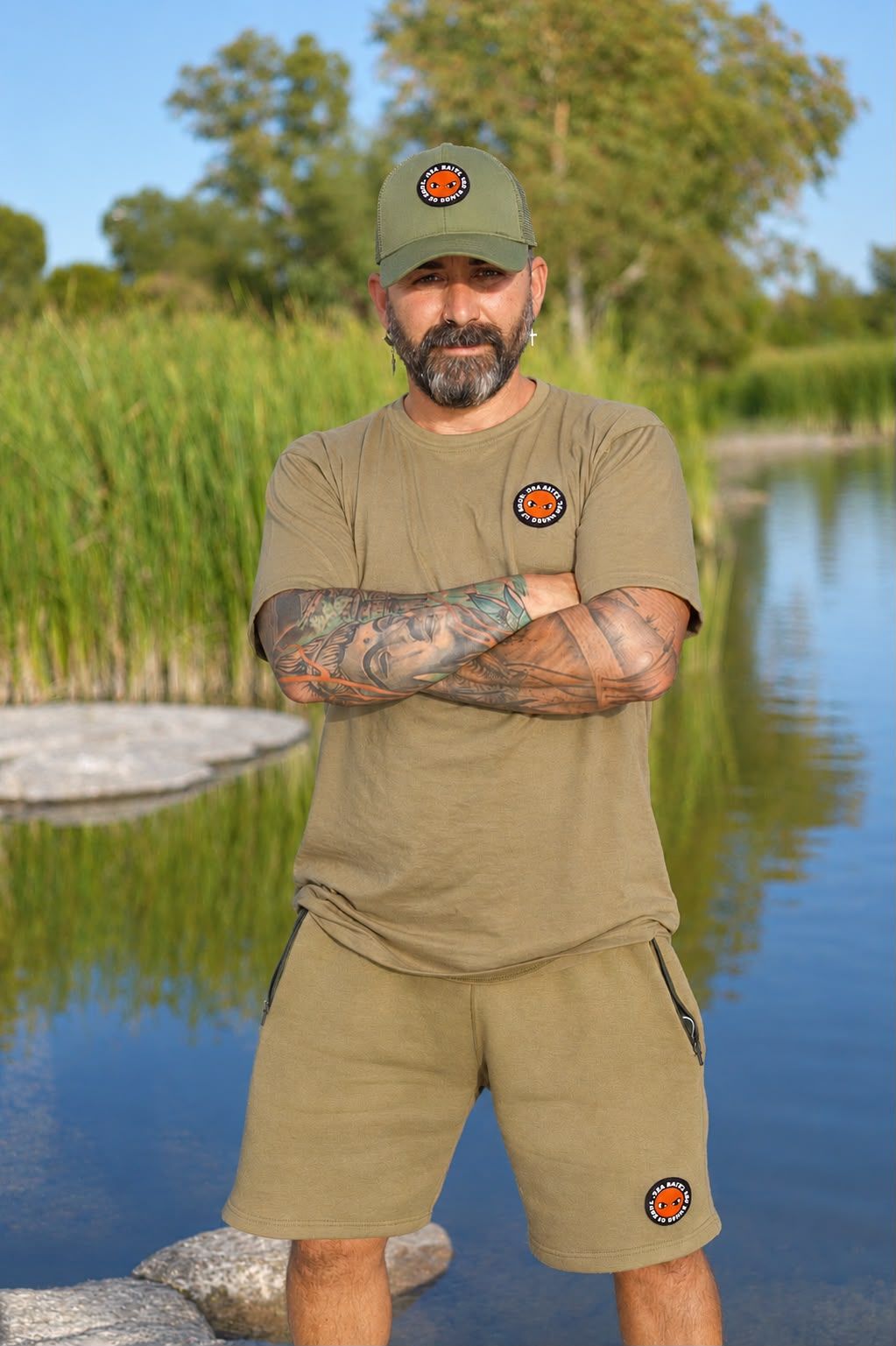 Camiseta DSA Baits kaki con logo PVC
