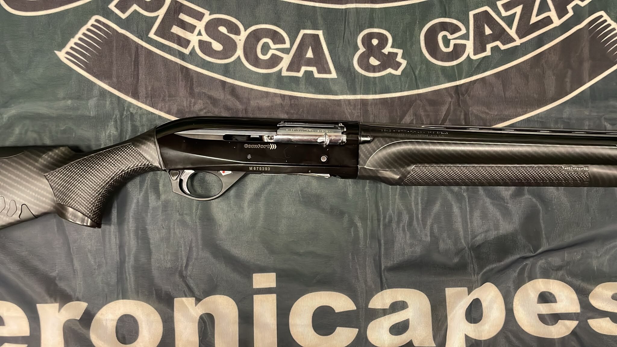escopeta Benelli Comfort calibre 12 71cm